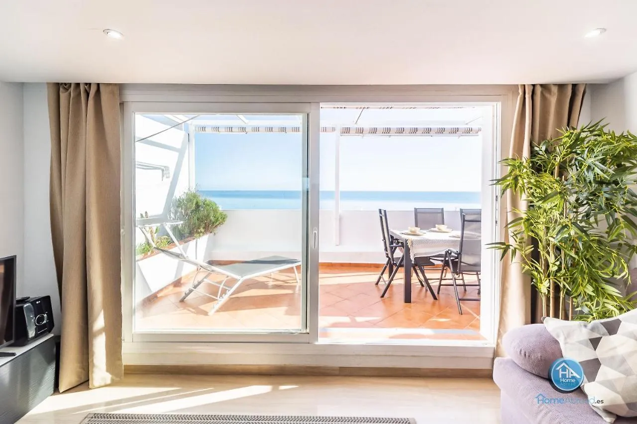 HomeAbroad Apartments - Ático Deluxe Fuengirola with FREE Parking España